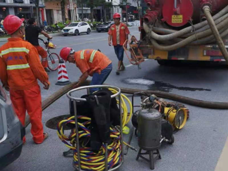 鳳崗管道(dào)清理淤泥 抽泥漿 抽污水 企業清理廢水