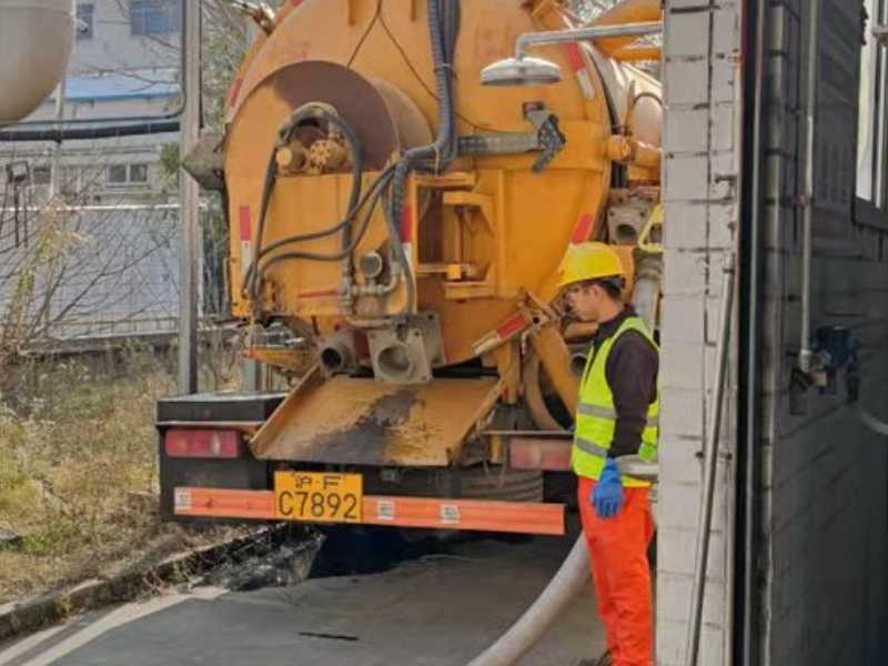 長(cháng)春市南關二道(dào)朝陽寬城綠園淨月通下水高壓水車吸污車