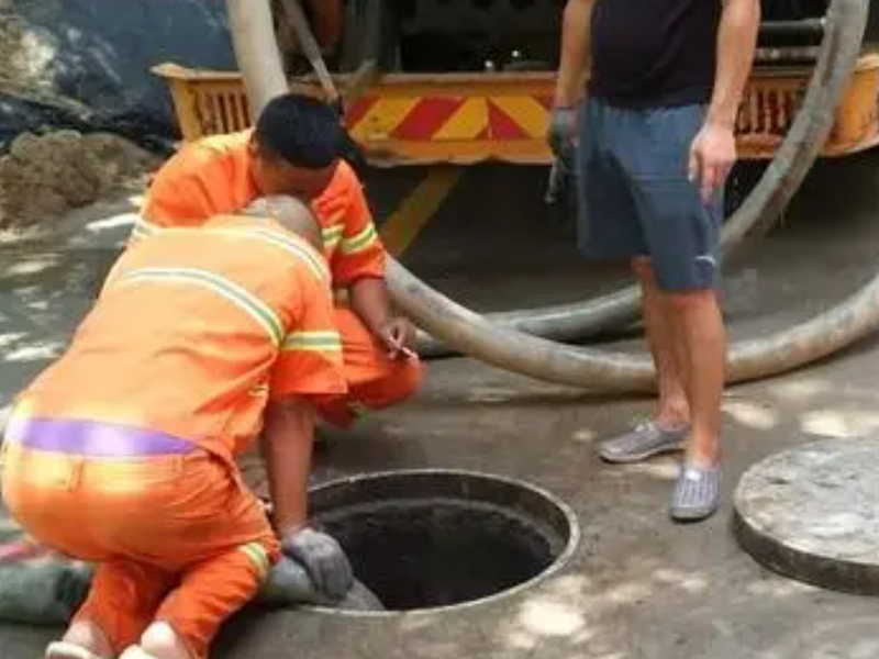 鄭州鄭東新區化糞池清理 疏通污水管道(dào) 雨水井清理疏