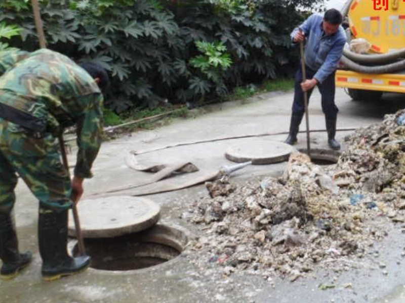 佛山高壓清洗車疏通排水管道(dào),清理排污管道(dào),清理雨水