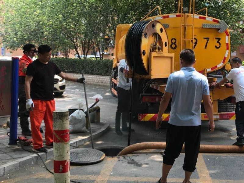 東莞石碣水南疏通廁所 通下水道(dào) 維修馬桶 抽化糞池