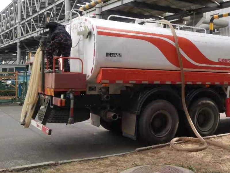 衛生間漏水  開(kāi)福區專業防水堵漏 管道(dào)疏通維修師傅電話